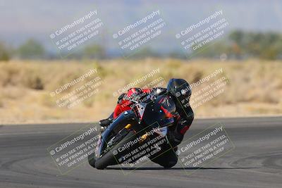 media/Nov-06-2023-Moto Forza (Mon) [[ce023d0744]]/3-Intermediate Group/Session 3 (Turn 16)/